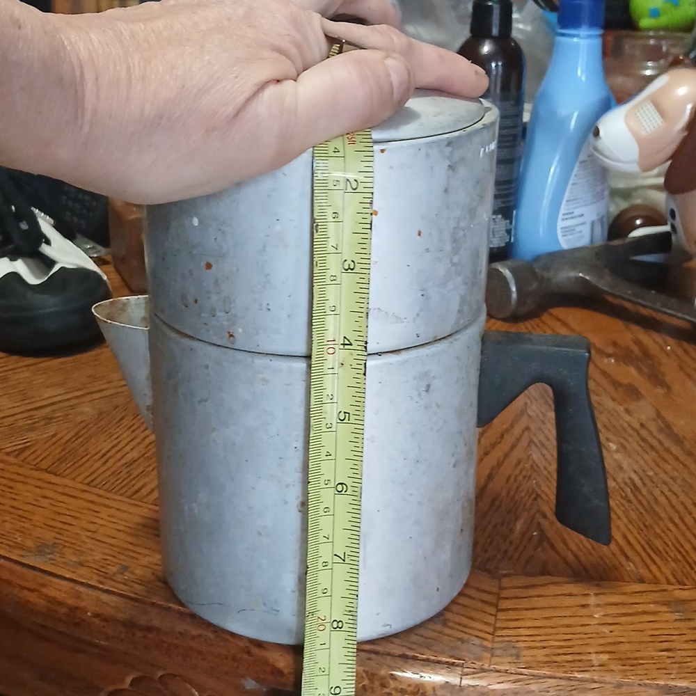 Mirro. 1950's Antique Coffee Maker Aluminum, 8 In.height, 5 In. Diameter/width - Picture 10 of 10
